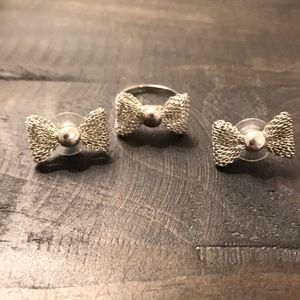 Silver set earrings and Ring with bow